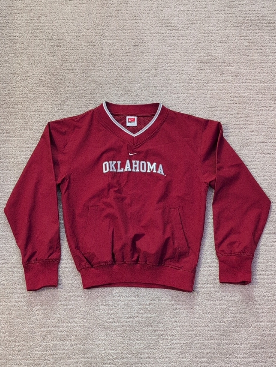 Nike Jackets & Blazers - Nike Crimson Oklahoma Sooners V-Neck Pullover